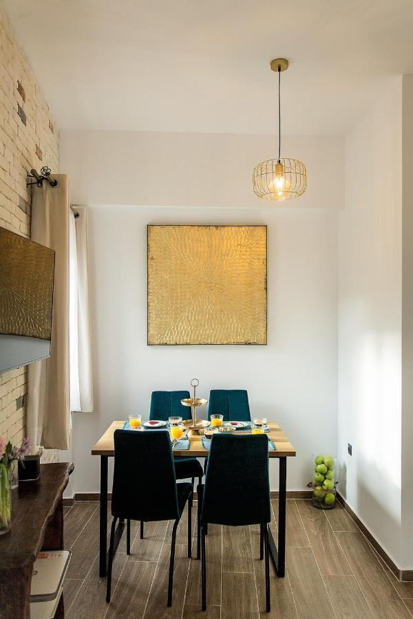 Deluxe Town Hall Square Flat In Historical Center 2 Corfu  Esterno foto