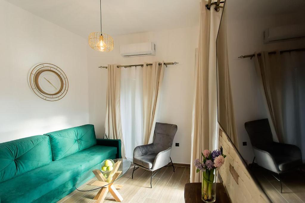 Deluxe Town Hall Square Flat In Historical Center 2 Corfu  Esterno foto